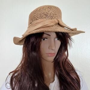 Vintage 70s/70s tan woven‎ boho bucket hat